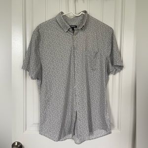 Men’s (M) Express Button Up